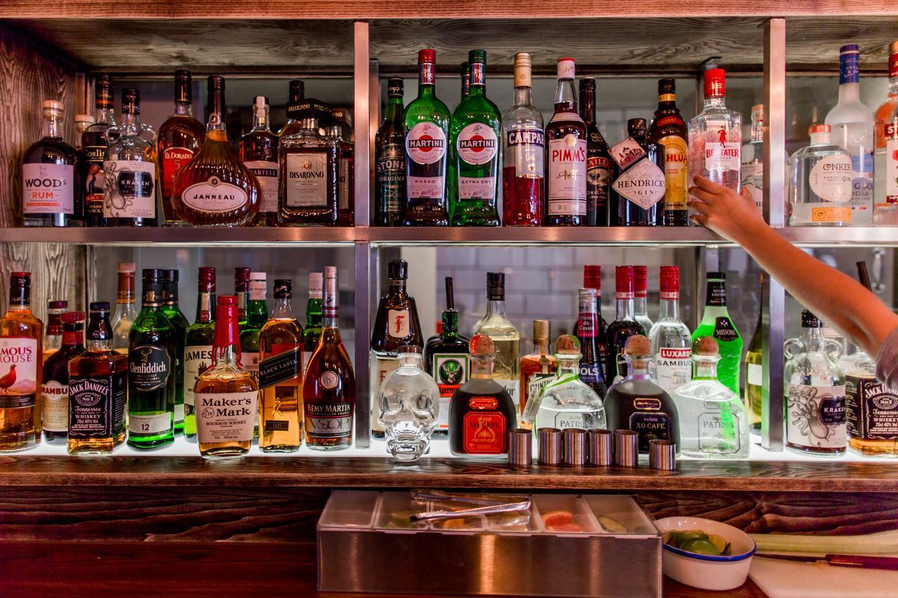 纽伯里 The Dolphin酒店 外观 照片